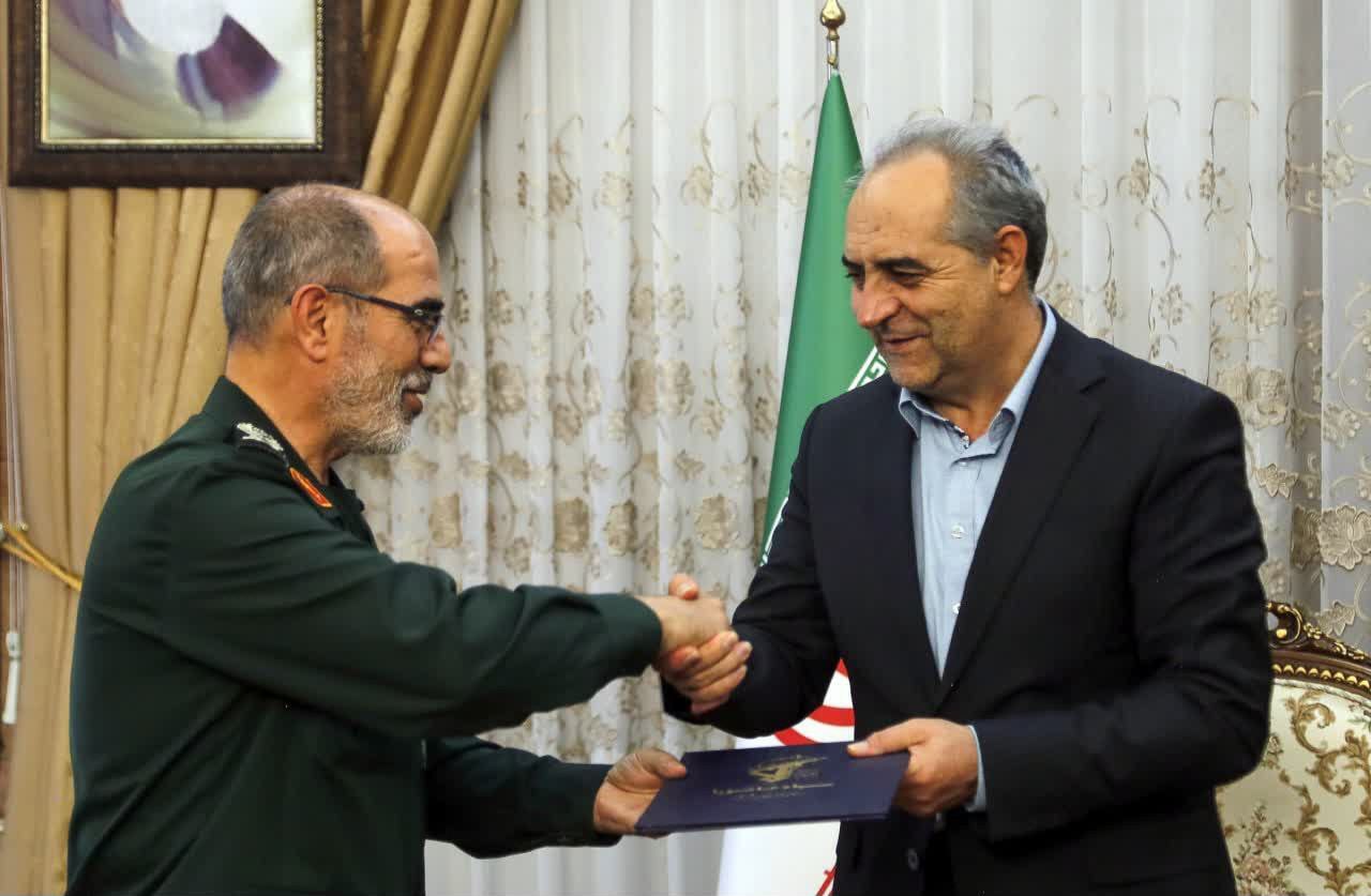 سپاه برای پیشرفت استان و خدمت به مردم کنار دولت است