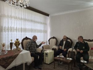 روایت دو دیدار فرمانده سپاه عاشورا با دو نسل از قافله ایثار و جهاد