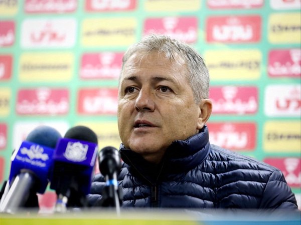 بازیکنانم کنترل خوبی روی بازی داشتند / از فردا آنالیز استقلال را آغاز می‌کنیم