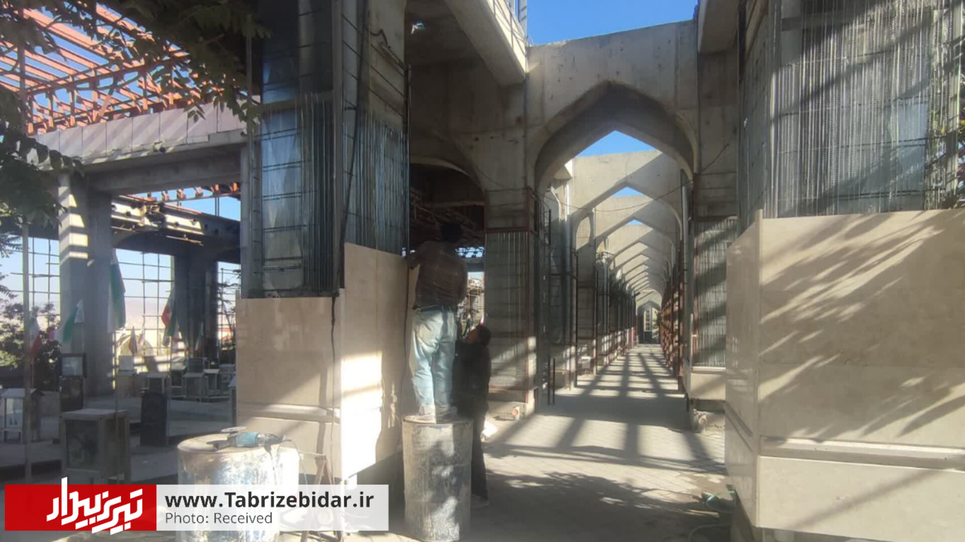 ماجرای بسته بودن شبانه گلزار شهدای تبریز چیست؟