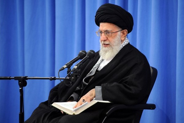 آیات فتح و دعای نصر؛ توصیه رهبر انقلاب برای پیروزی جبهه مقاومت