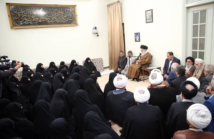 حوزه‌ علمیه باید به‌روز و پاسخگوی مسایل جدید باشد