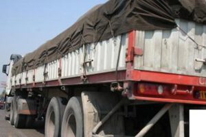 توقيف کاميون حامل نوشيدنی انرژی‌زا 30 میلیاردی قاچاق در تبريز