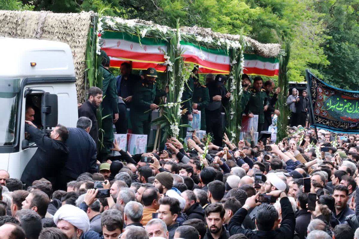 روایت بغض‌ها در روز وداع / یتیم شدیم