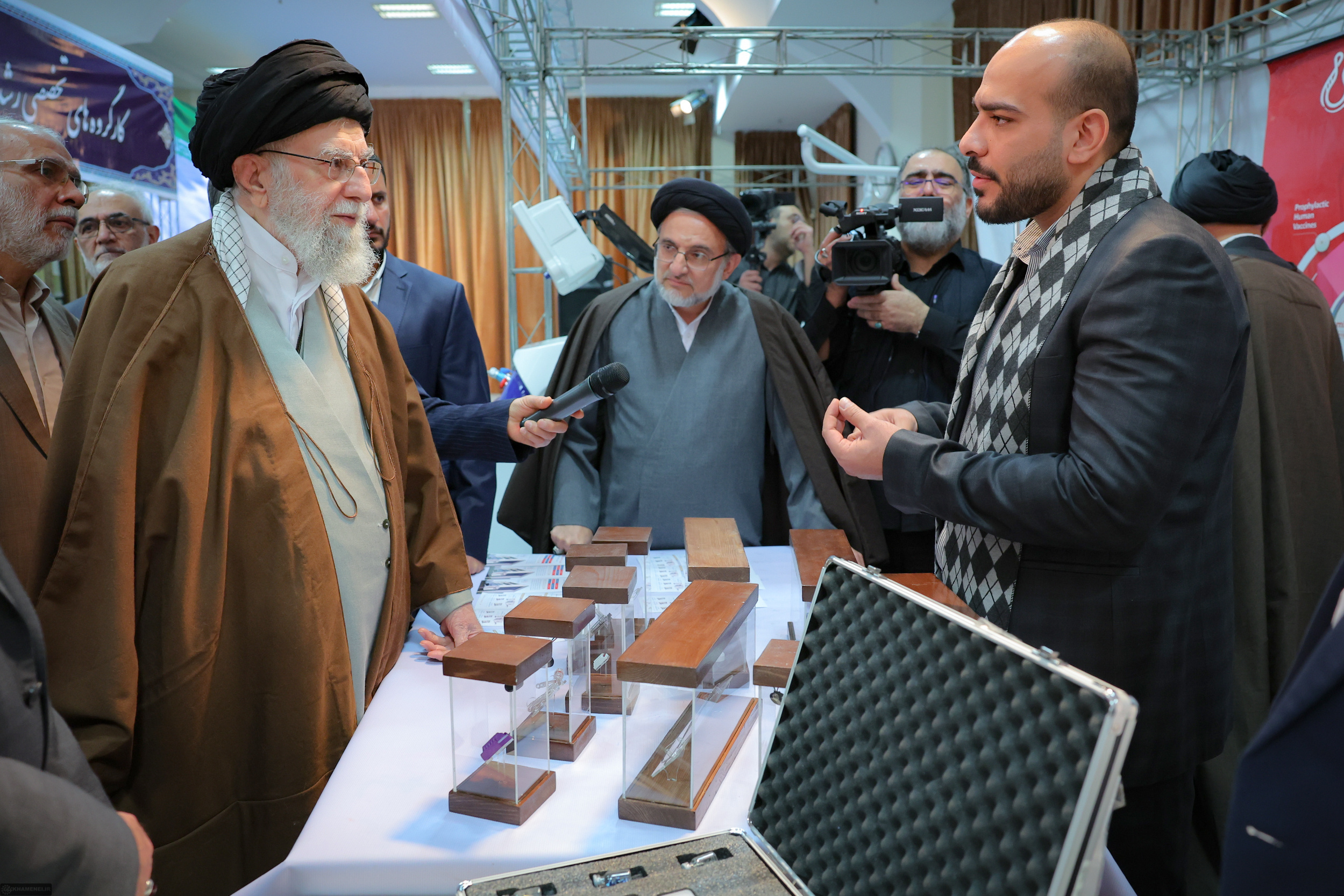 تنها راه پیشبرد کشور استفاده از توانمندی‌های بخش خصوصی است