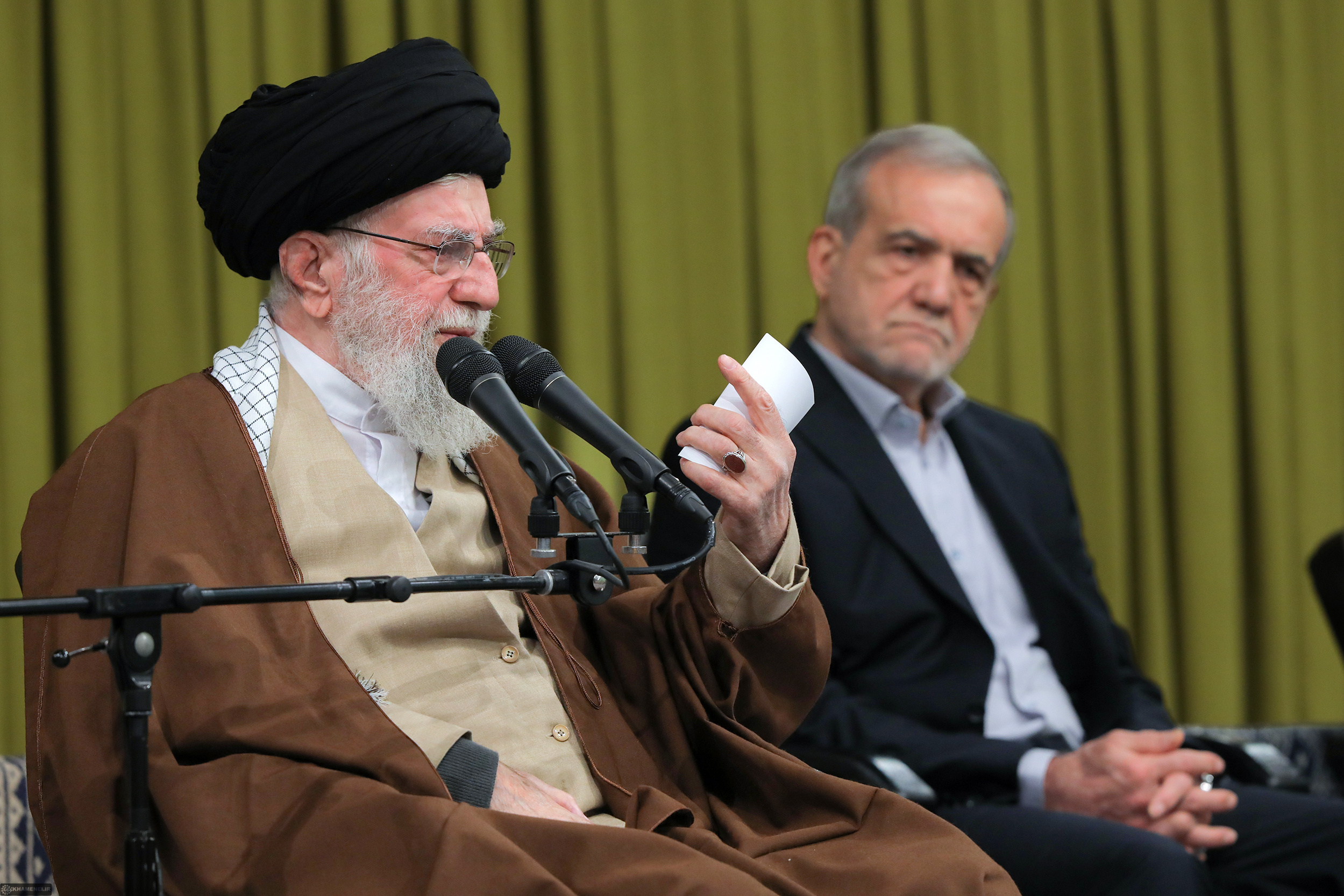 پشت لبخندهای دیپلماسی آمریکا، باطنی خبیث نهفته است