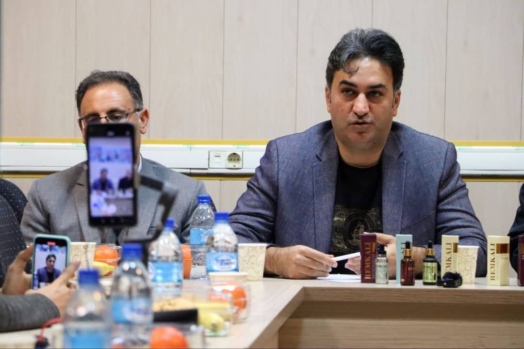 راه اندازی پالایشگاه گیاهان دارویی در آذربایجان شرقی