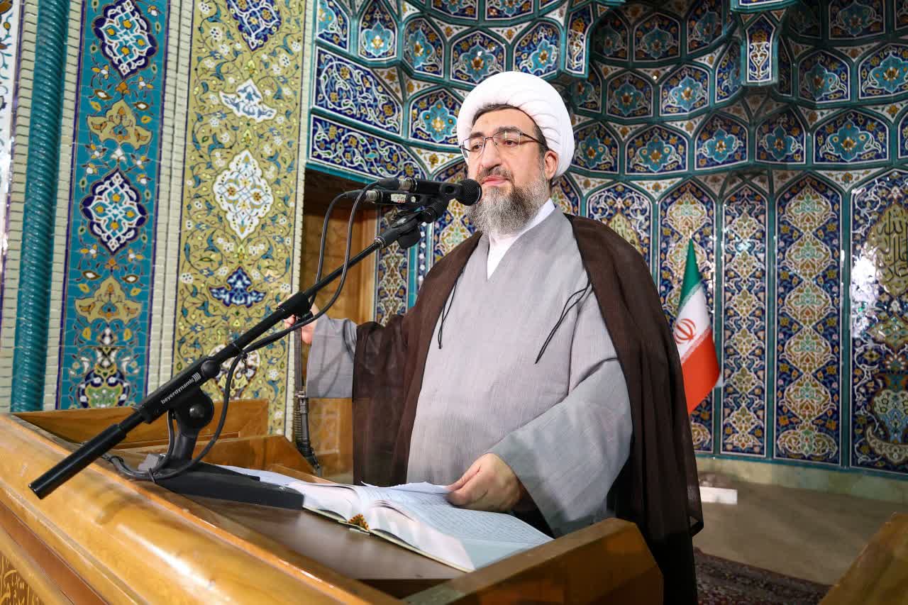 امنیت جمهوری آذربایجان و ترکیه، امنیت ایران است / آیا برهنگی و بی‌بندوباری یعنی آزادی؟