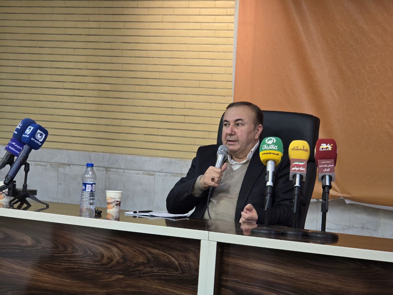 چه خبر از تبدیل وضعیت نیروهای قراردادی؟