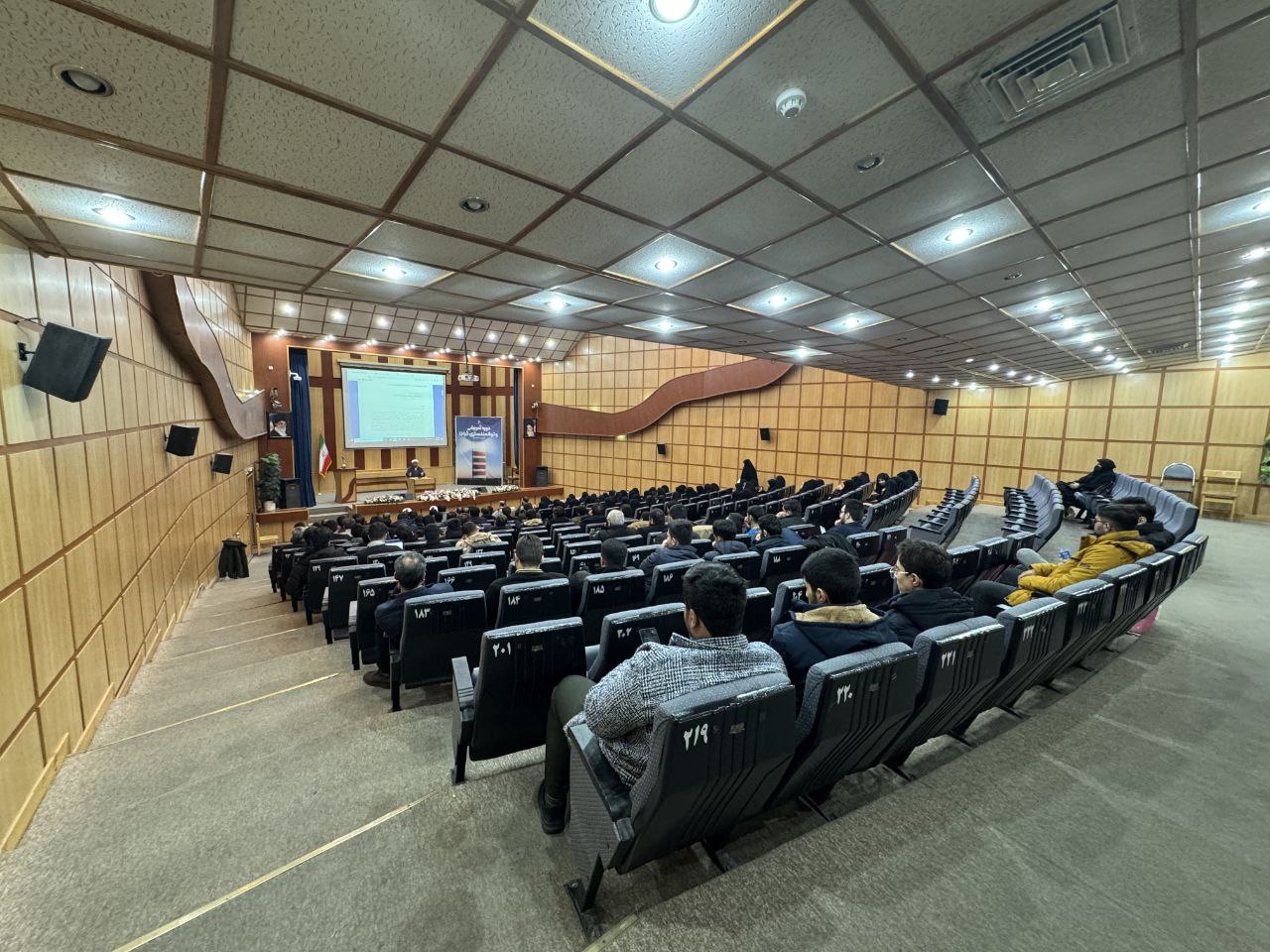 تحولات هوش مصنوعی را دائماً رصد کنید / ضرورت تحلیل‌های دقیق در فعالیت‌ رسانه‌ای