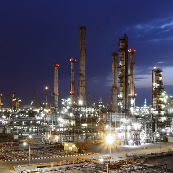 جزئیات و علت دستگیری کارکنان پالایشگاه تبریز