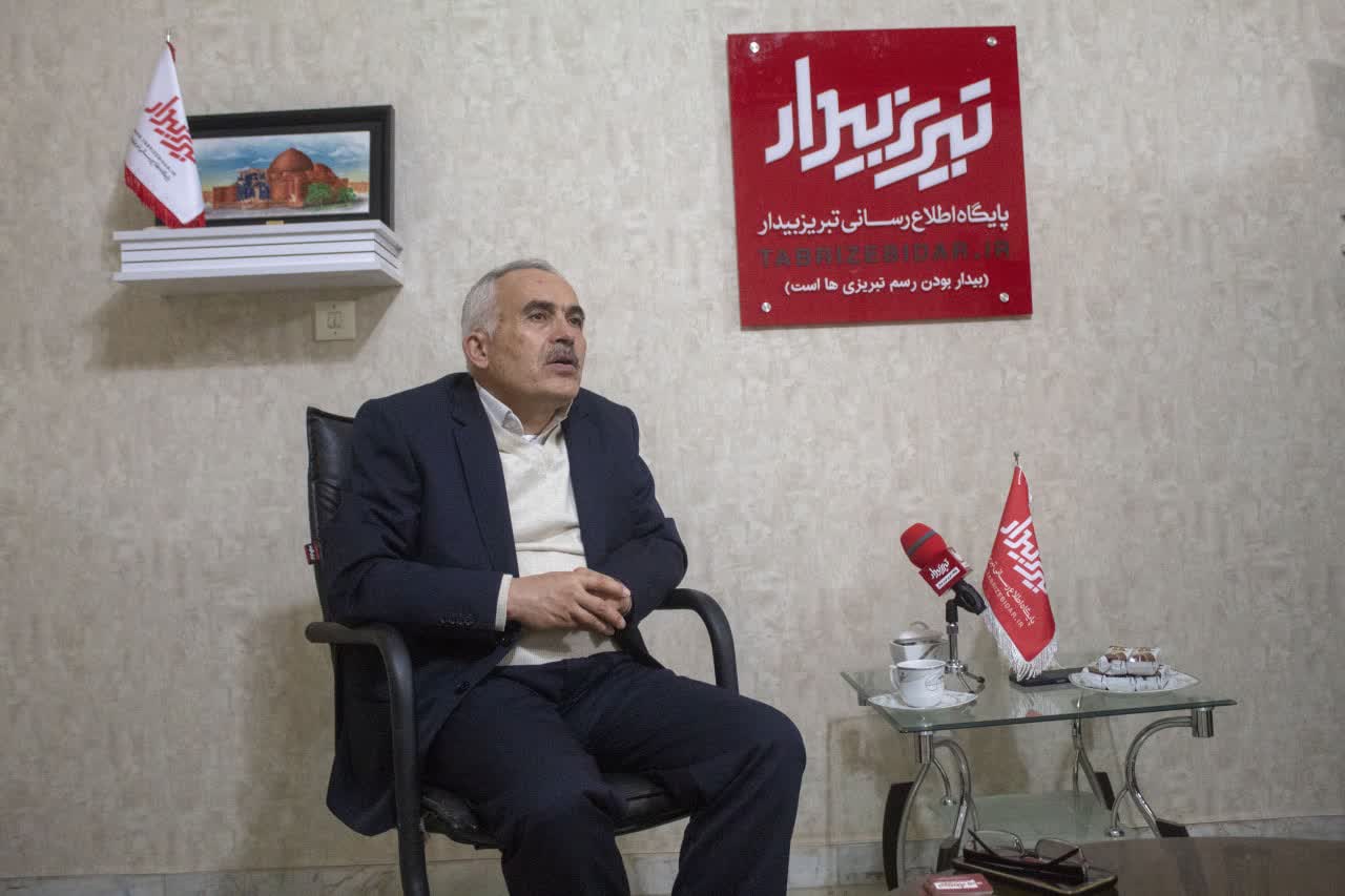 پسر رضا کچل، بدجوری افتاد تو هَچل