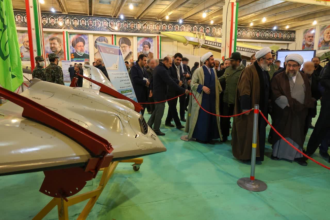 امام جمعه تبریز: پیشرفت‌های بومی دفاعی مدیون انقلاب اسلامی است