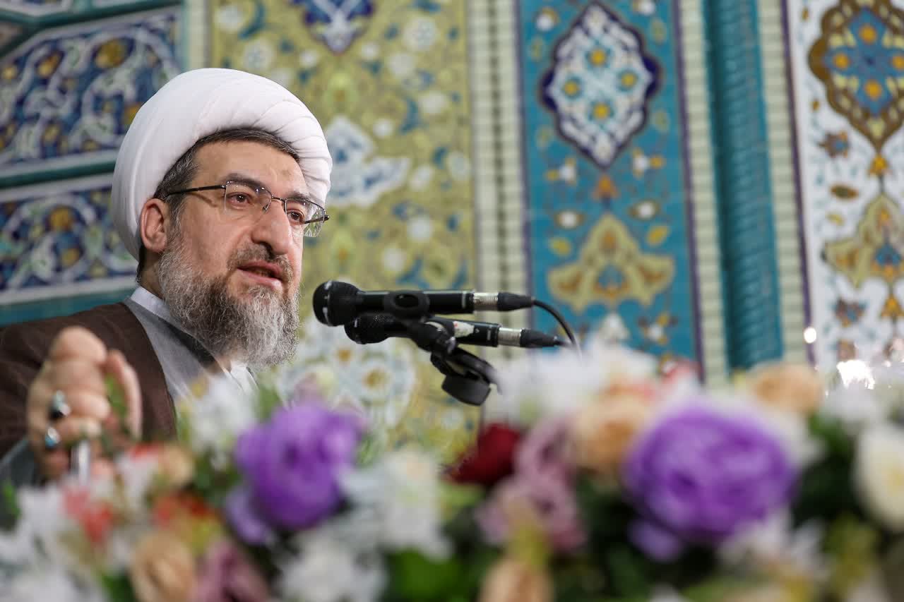 از جوانان عذرخواهی می کنم / ایران مقتدر در سایه انقلاب اسلامی