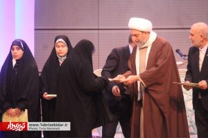 تجلیل از حافظان قرآن در تبریز