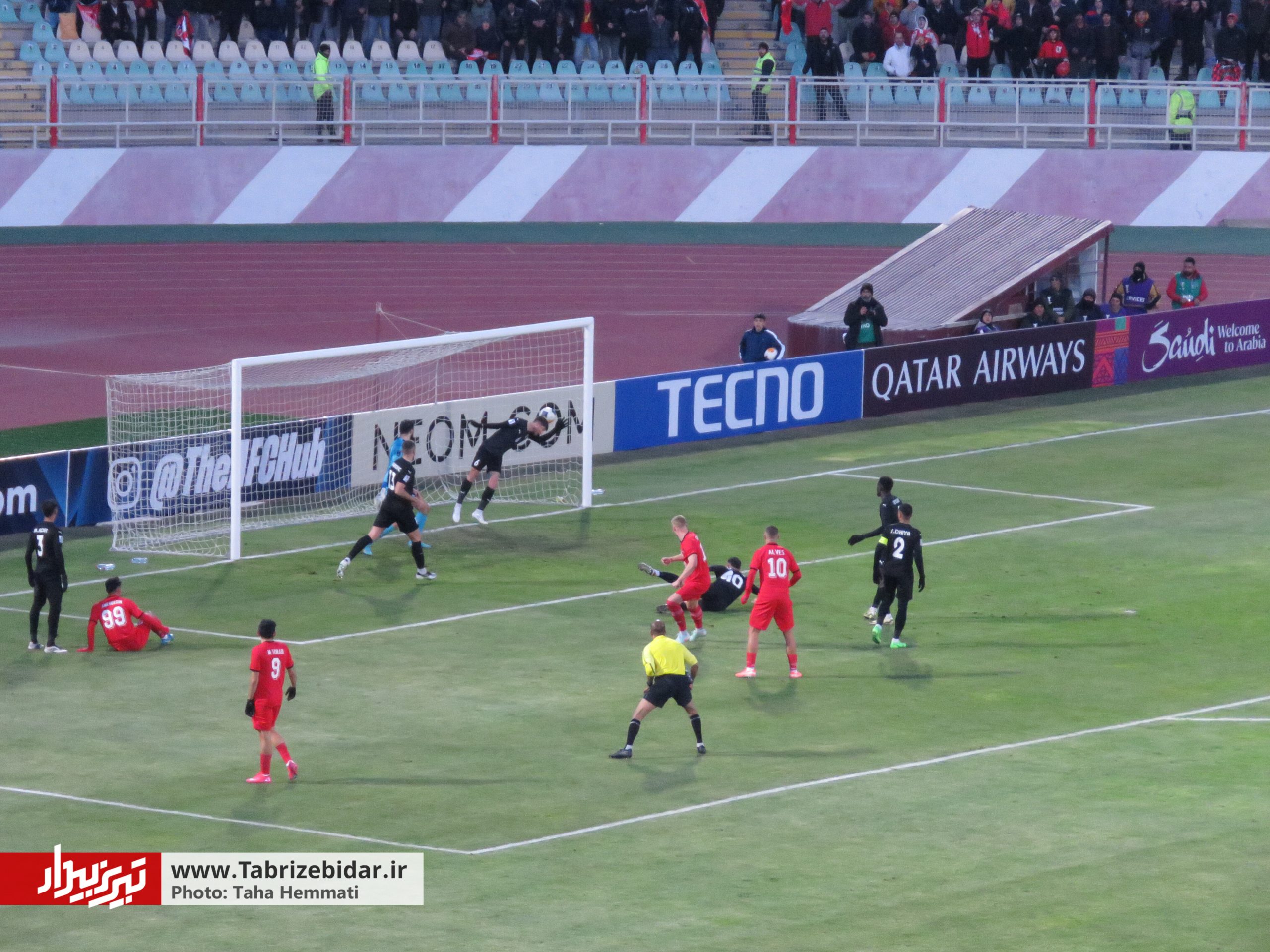 مسابقه‌ای با آغاز و پایان عجیب / صعود نفس گیر تراکتور