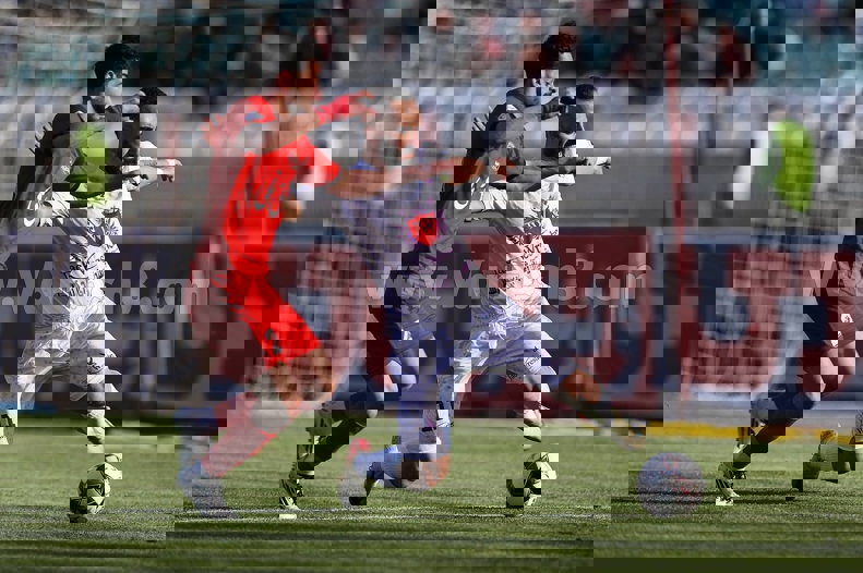 گلباران هوادار در روز پاسداشت مقام مادر و دلجویی از بیرانوند