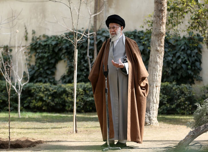 نهضت ملی درختکاری جدی گرفته شود و ادامه یابد/ با تخریب جنگل‌ها و تبدیل کاربری اراضی کشاورزی مقابله شود