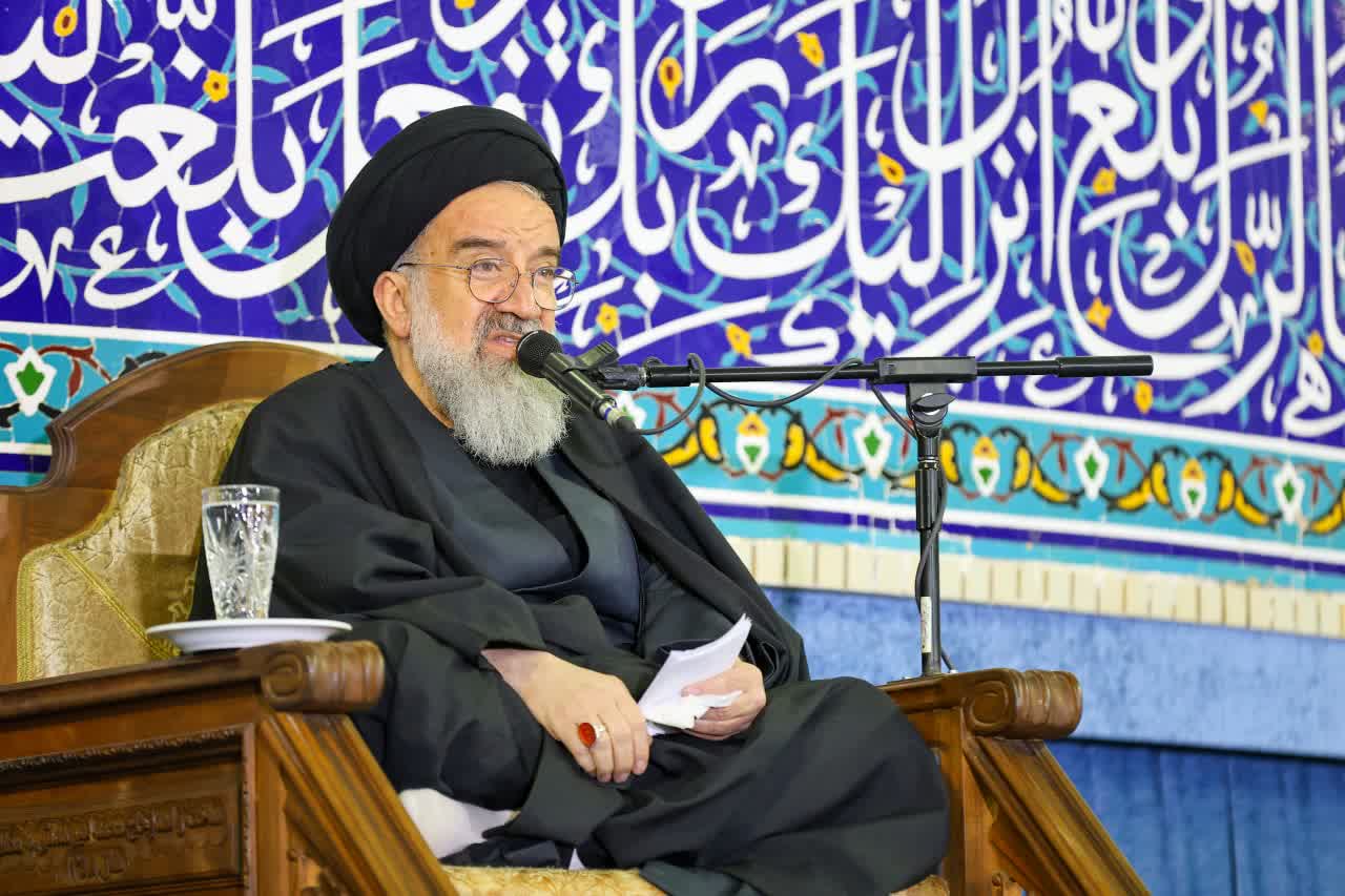  زندگی پاکیزه و رفاقت با خدا از ویژگی‌های احسن الحال است / اختلاف سلیقه در جامعه جای نگرانی ندارد