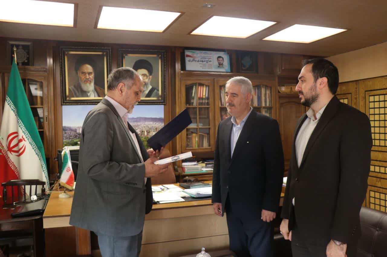 عضو جدید شورای شهر تبریز سوگند یاد کرد