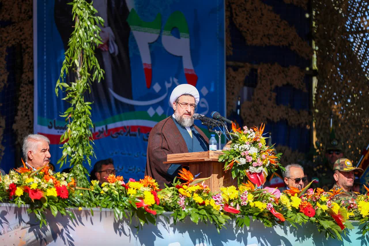 اقتدار نظامی ایران، آمریکا را به پای میز مذاکره کشاند / اگر دشمنان دچار خطای محاسباتی شوند، دیگر نفتی در خلیج فارس نخواهند دید