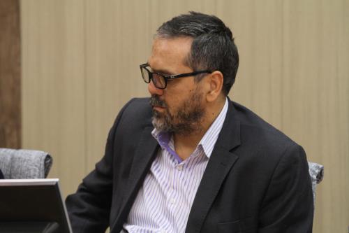 طیف بندی؟ مستقل و طرفدار حق ام / ترافیک و مترو اولویت های مهم شهر