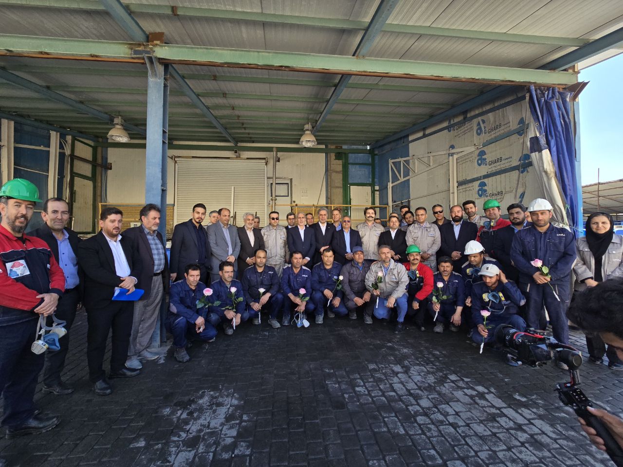 بازدید اعضای کمیسیون اجتماعی مجلس از کارخانه کلر پارس همزمان با هفته کارگر