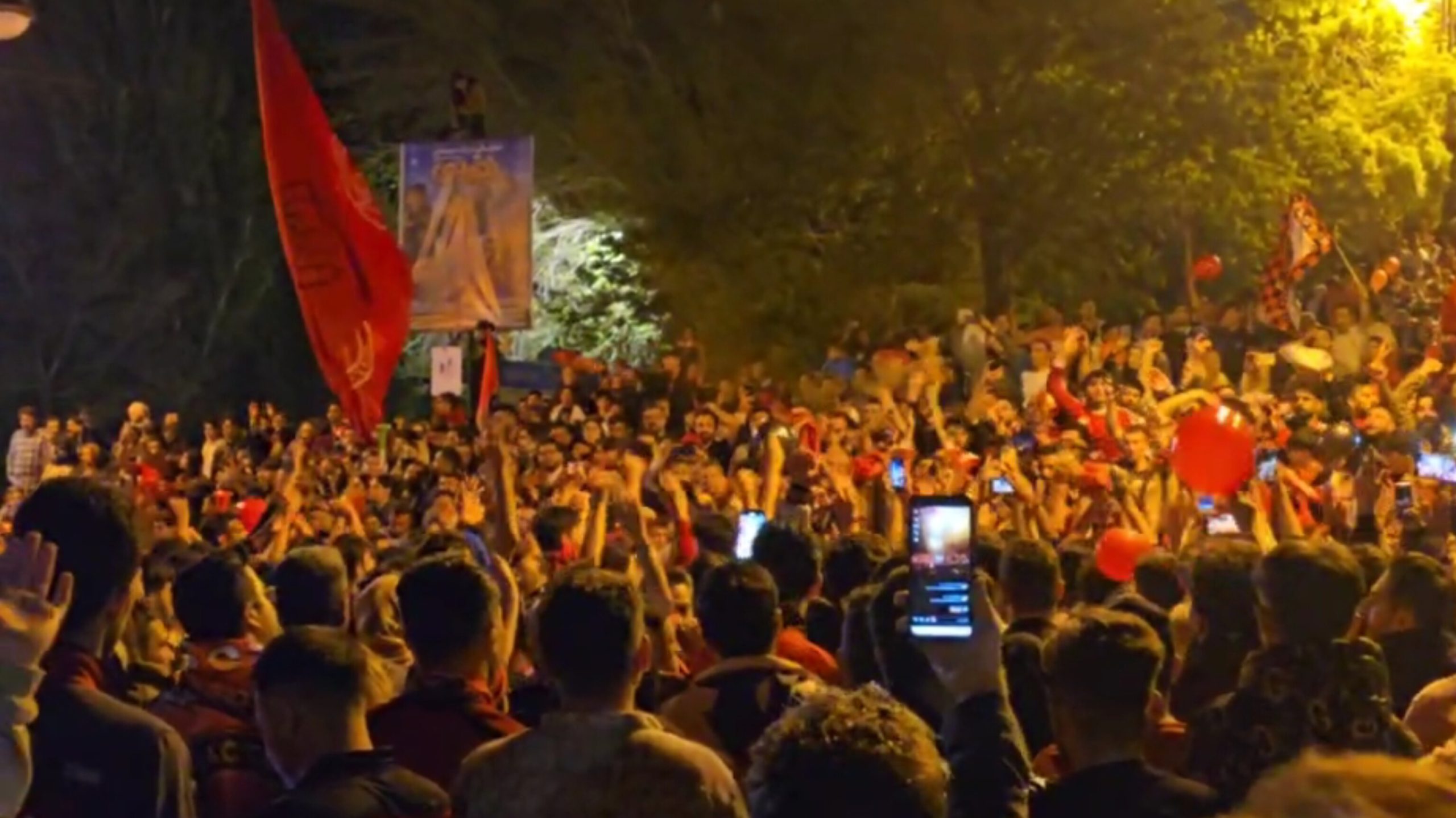 تبریز، بیدار است