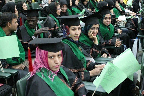 دست‌های پنهان برای تولید بحران / دانشگاه عرصه جنجال نیست