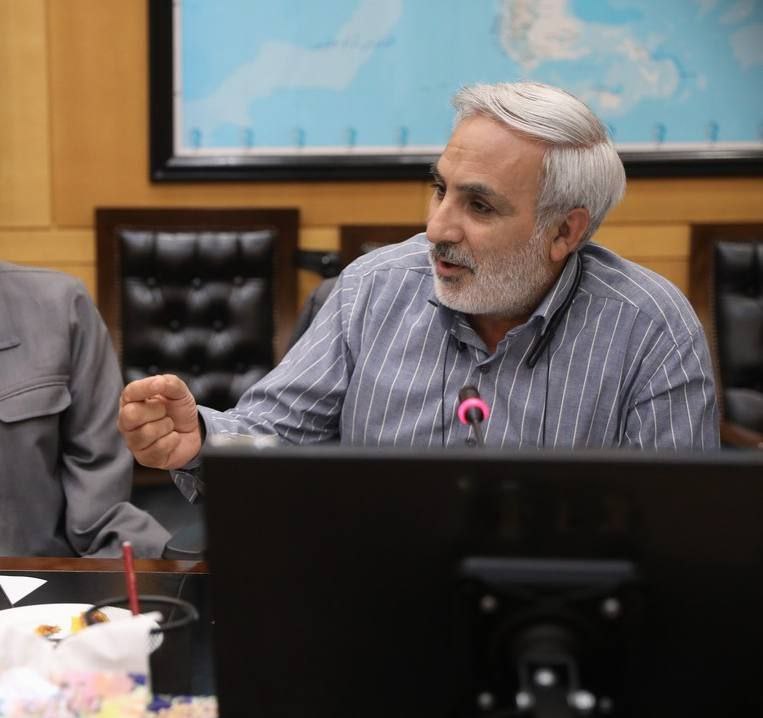 دستگاه‌های متولی معیشت، جلوی رهاشدگی بازار را بگیرند