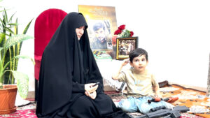 جمعه‌هایی که بوی گلاب و حضور می‌دادند