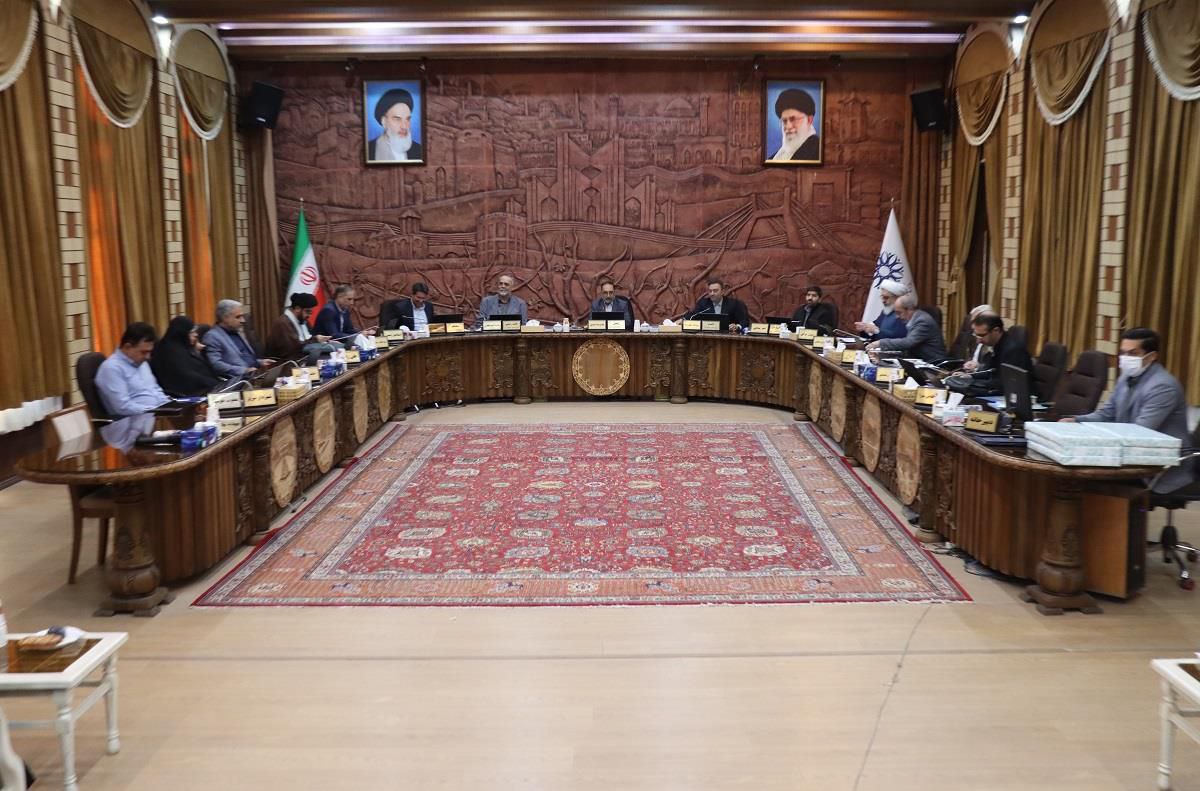 چه کسانی قانع نشدند؟