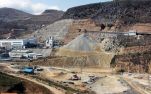 تشکیل شرکت تجمیعی مس و طلای شمالغرب دارای ابهام است