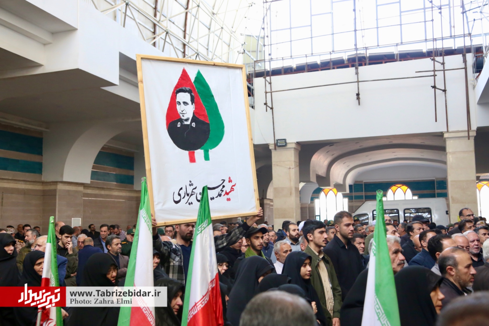 تشییع غریبانه؛ مسئولین کجایند؟ + فیلم