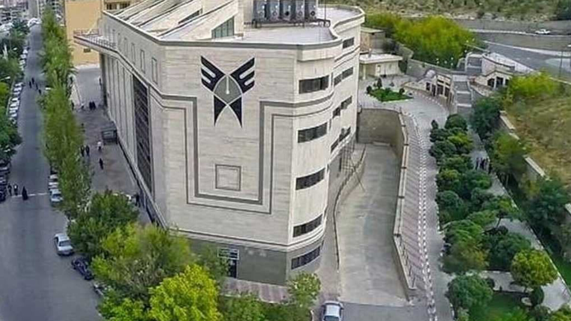 سقوط و فوت دانشجوی دانشگاه آزاد تبریز