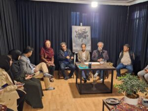 نمایش «اؤلولری قویلایین» از ۱۵ آبان در تبریز روی صحنه می‌رود