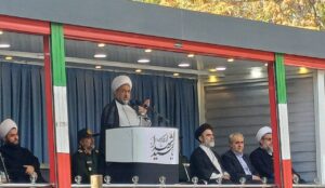 ۱۳ آبان روز مبارزه با آمریکاست / دشمن در جنگ ۱۲ به خیال باطل خود نرسید