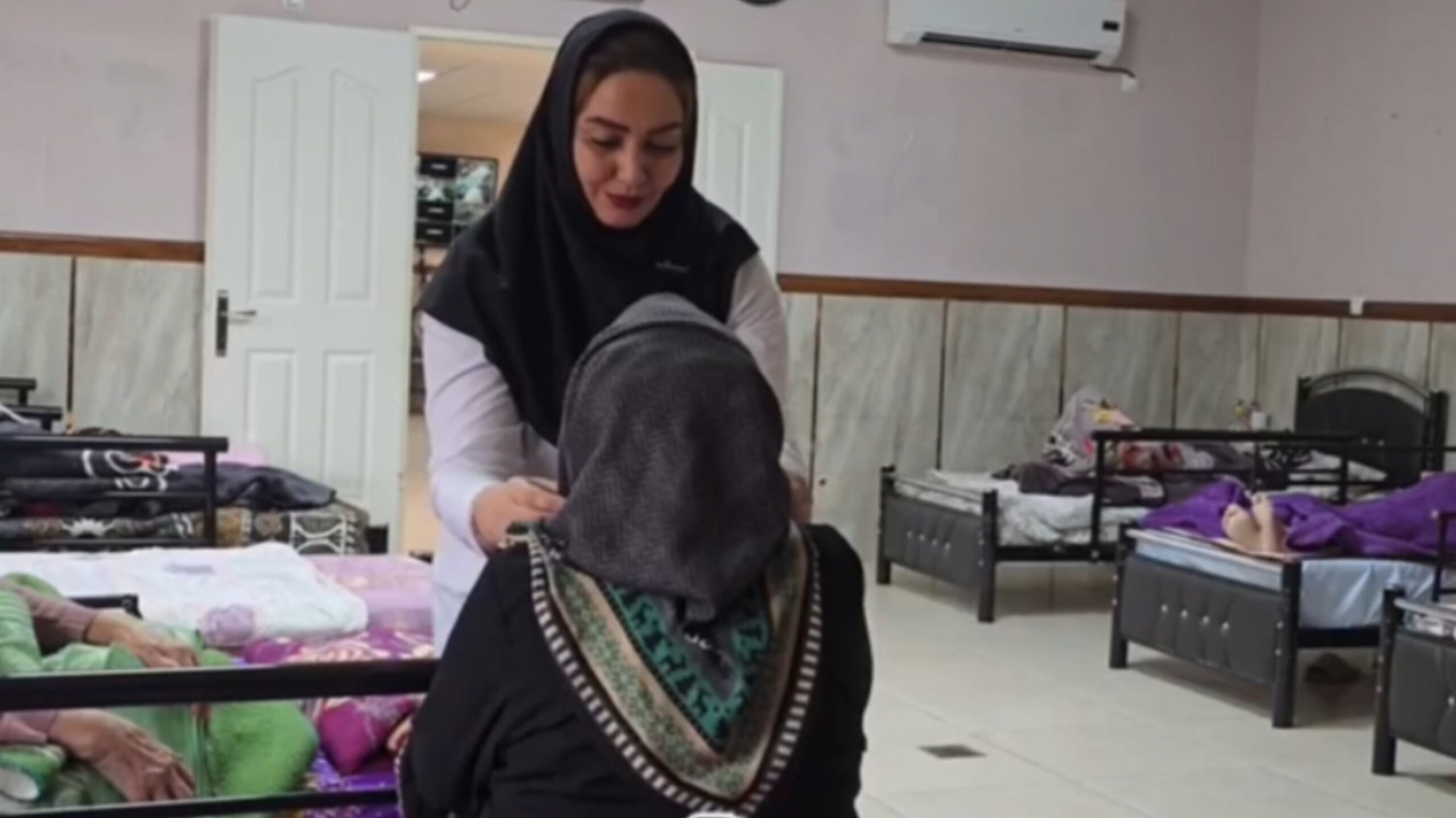 روز مادر و روایت مادران چشم‌ انتظار / نامی که حتی در تنهایی می‌درخشد