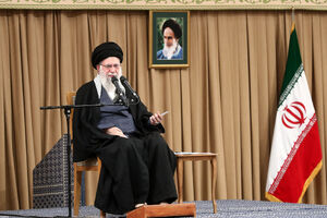 ملت و نظام اسلامی مزدوری بیگانه را مردود می‌داند/ همه بدانند جمهوری اسلامی مقابل تخریبگران کوتاه نخواهد آمد