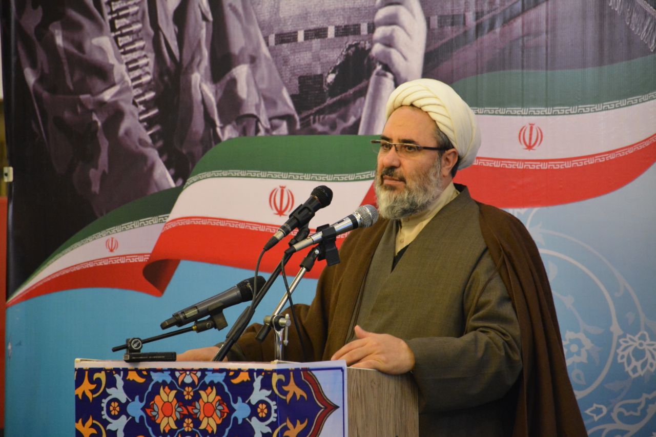 سپاه، اراده خود را به دشمن تحمیل کرده / امروز دوقطبی دنیا، دو قطبی حق و باطل است