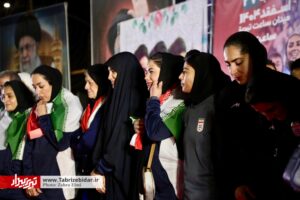 استقبال از دختران فوتبال ايران در تبریز