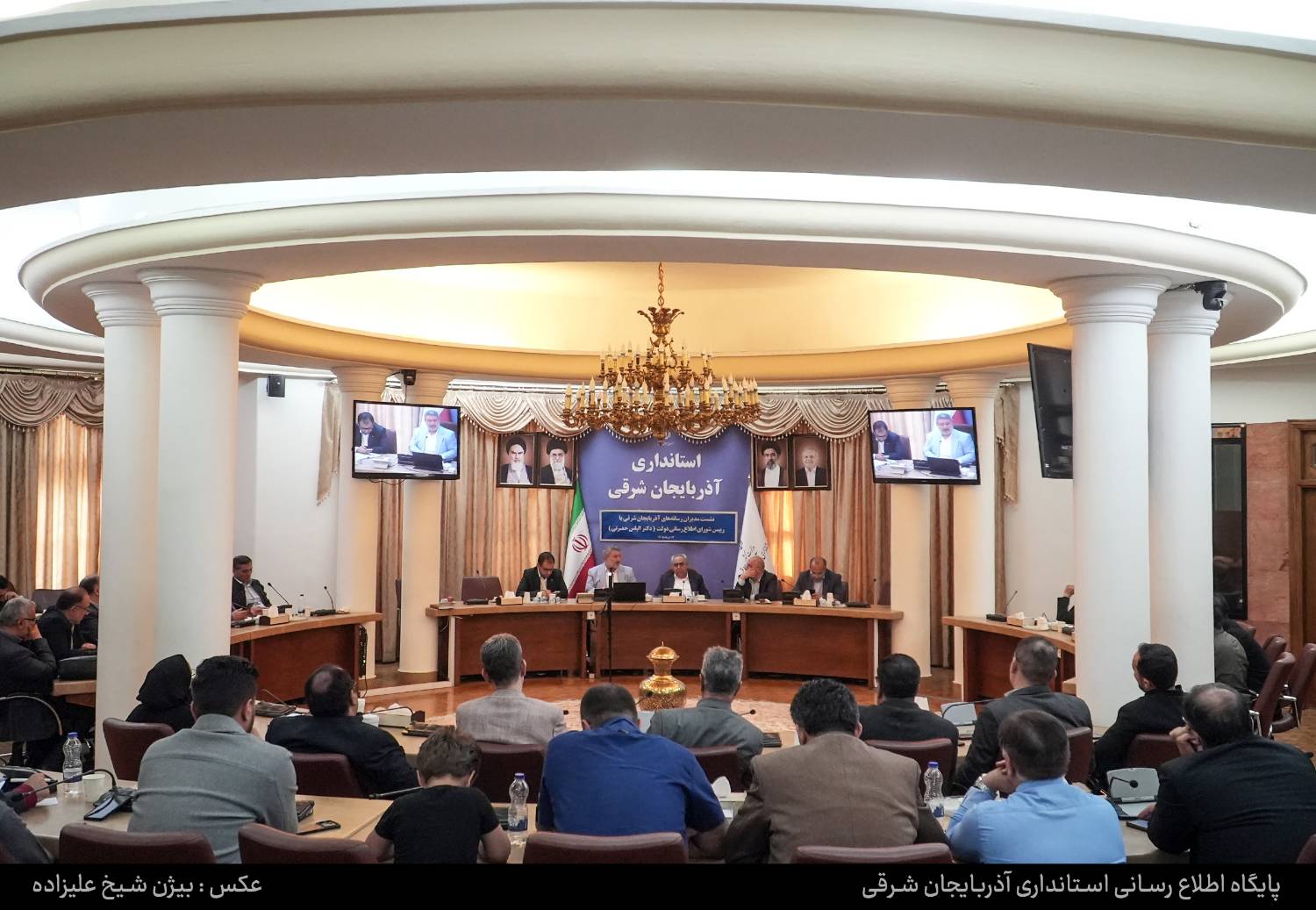 حضور منتقد در جمع وفاقیون ممنوع!