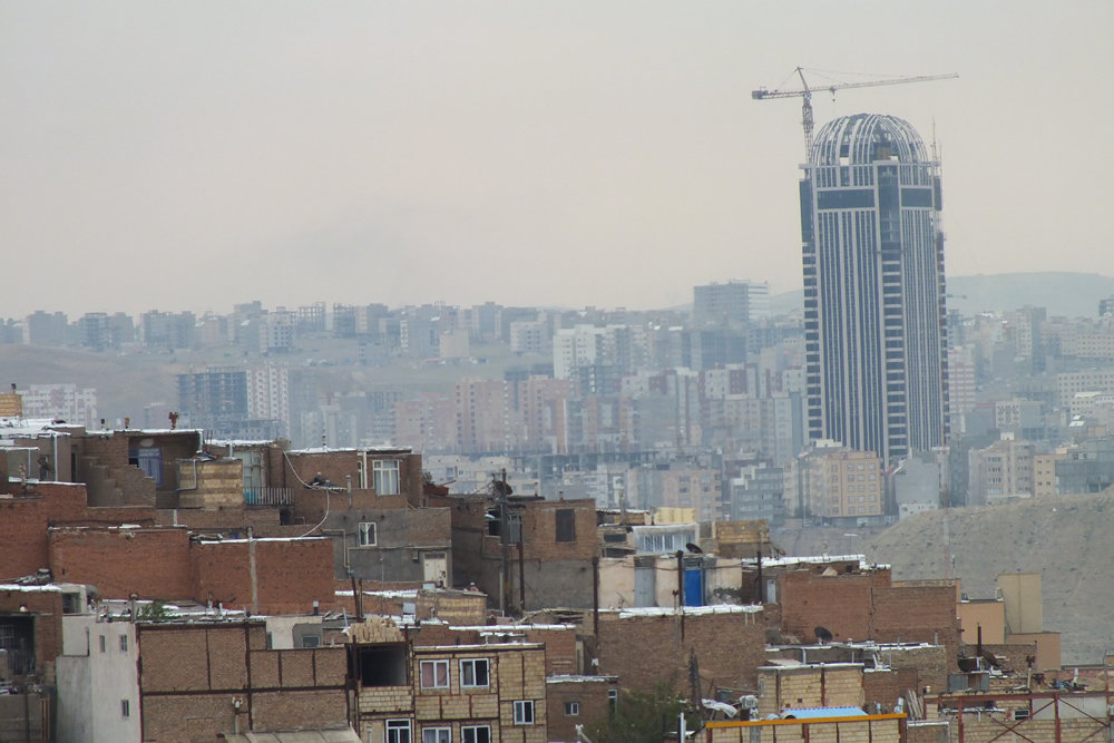 چهره پنهان تبریز؛ یک شهر و چند کیفیت زندگی / از مرزداران تا ملازینال؛ فاصله ای فراتر از خیابان ها
