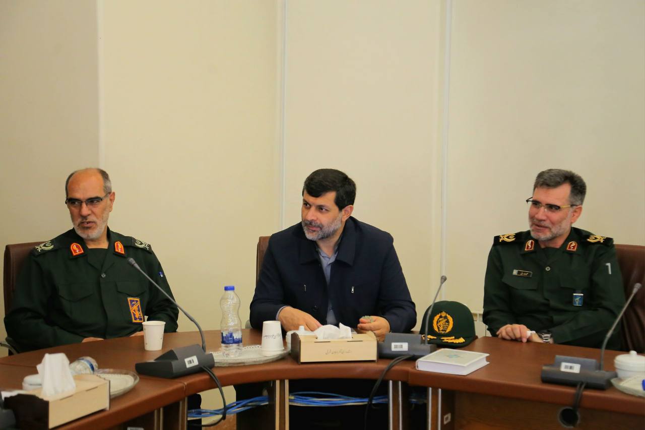 دیدار فرماندهان سپاه با استاندار آذربایجان شرقی