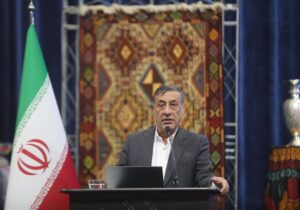 توزیع متوازن منابع بانکی به توسعه استان‌ها و کاهش تمرکز جمعیت در تهران کمک می‌کند